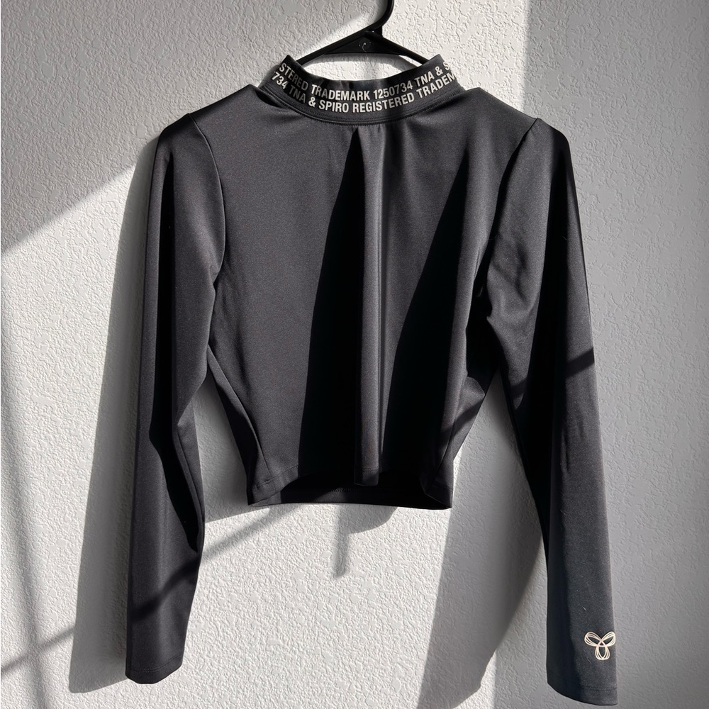 Golden tna Aritzia turtle neck scuba crop top size large